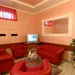 Ideale 3* Milán