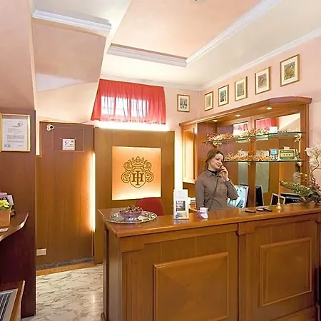 Ideale 3* Milán